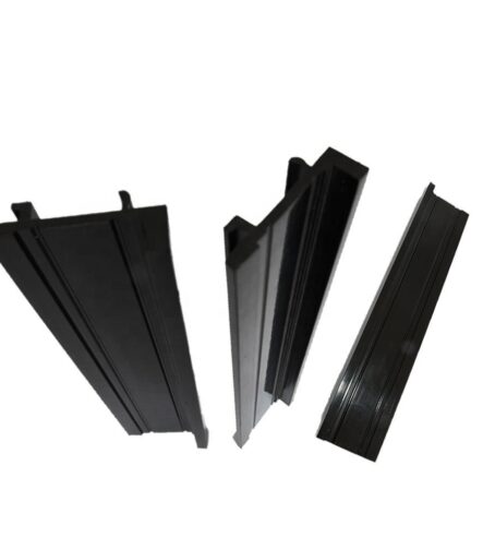 Custom Extrusion UHMWPE Plastic Profile Wear Strips Impact Strength Plastic Chain Guide Wear Strip HDPE Strip Nylon Sheet