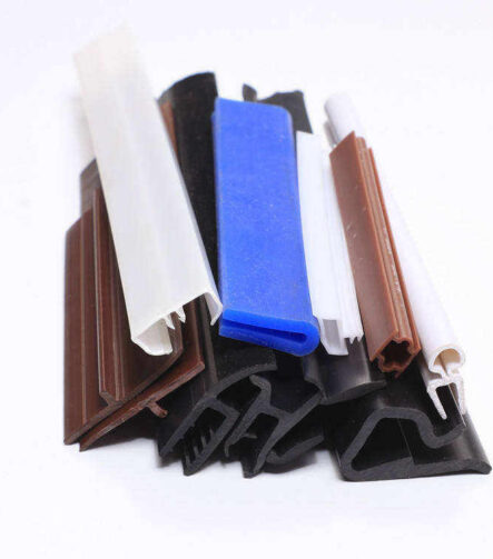 Customized Smooth Plastic Profiles Bumper Lightweight PVC Plastic for Track Profile for Fabric Perforated Tray