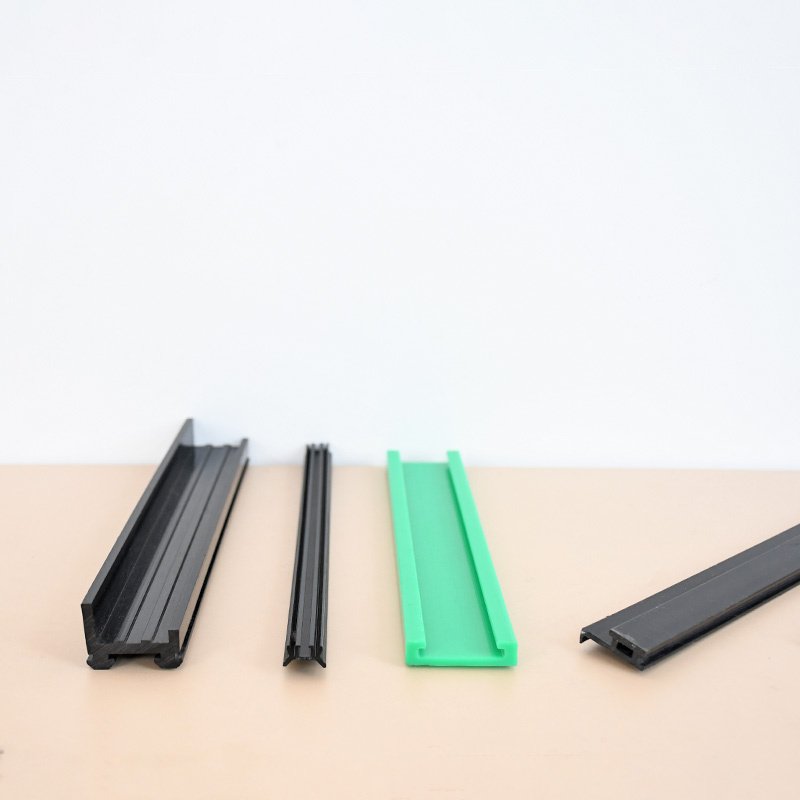 Enhance-Machinery-Performance-Durable-Customized-Color-Extrusion-UHMWPE-Plastic-Profile-Wear-Strips-Optimal-UHMW-Wear-Strips.jpg Enhance Machinery Performance Durable Customized Color Extrusion UHMWPE Plastic Profile Wear Strips Optimal UHMW Wear Strips