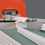 Factory Direct Supply 100X50X4mm L Shape Corner Guard Plastic PVC L Angle