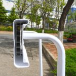 High Security Vinyl White Post and Rail Fencing Corral China PVC Horse Paddock Fence Horse Racing Fence Couverture PVC Main Courante PVC Crash Rail