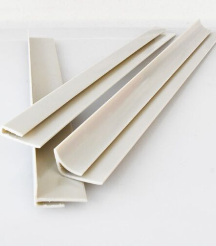 High Tensile Strength Plastic Extrusion Profile Plumbing Material Supply Corner Guards UPVC PE PC Profile