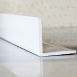 PVC Plastic Corners Bead 16*16*1mm Wholesale PVC Angle Corner for Wall Corner Protectors
