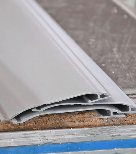 Plastic Skirting Board PP PVC for Interior Decoration and Wall Protection Custom Length
