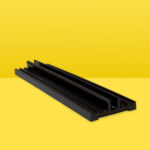Plastic Wear Strip UHMWPE HDPE Upe Extruded Wear Strips Sliding Plastic UHMW Nylon Linear Guide Rail