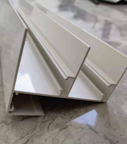 Smooth Operation Plastic Profile Frame Customized Color PVC Plastic Extrusion Profiles Corner