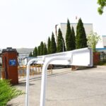 Triple Track 108X50mm PVC Equestrian Barrier with 3-Slot Square Columns